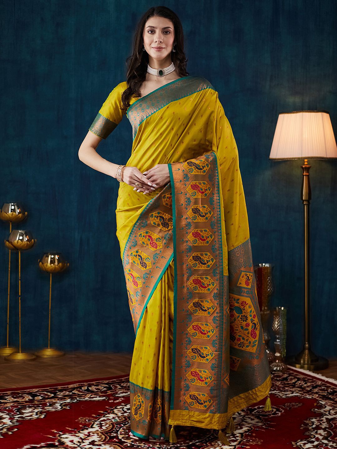 

Satrani Woven Design Zari Pure Silk Banarasi Saree, Yellow