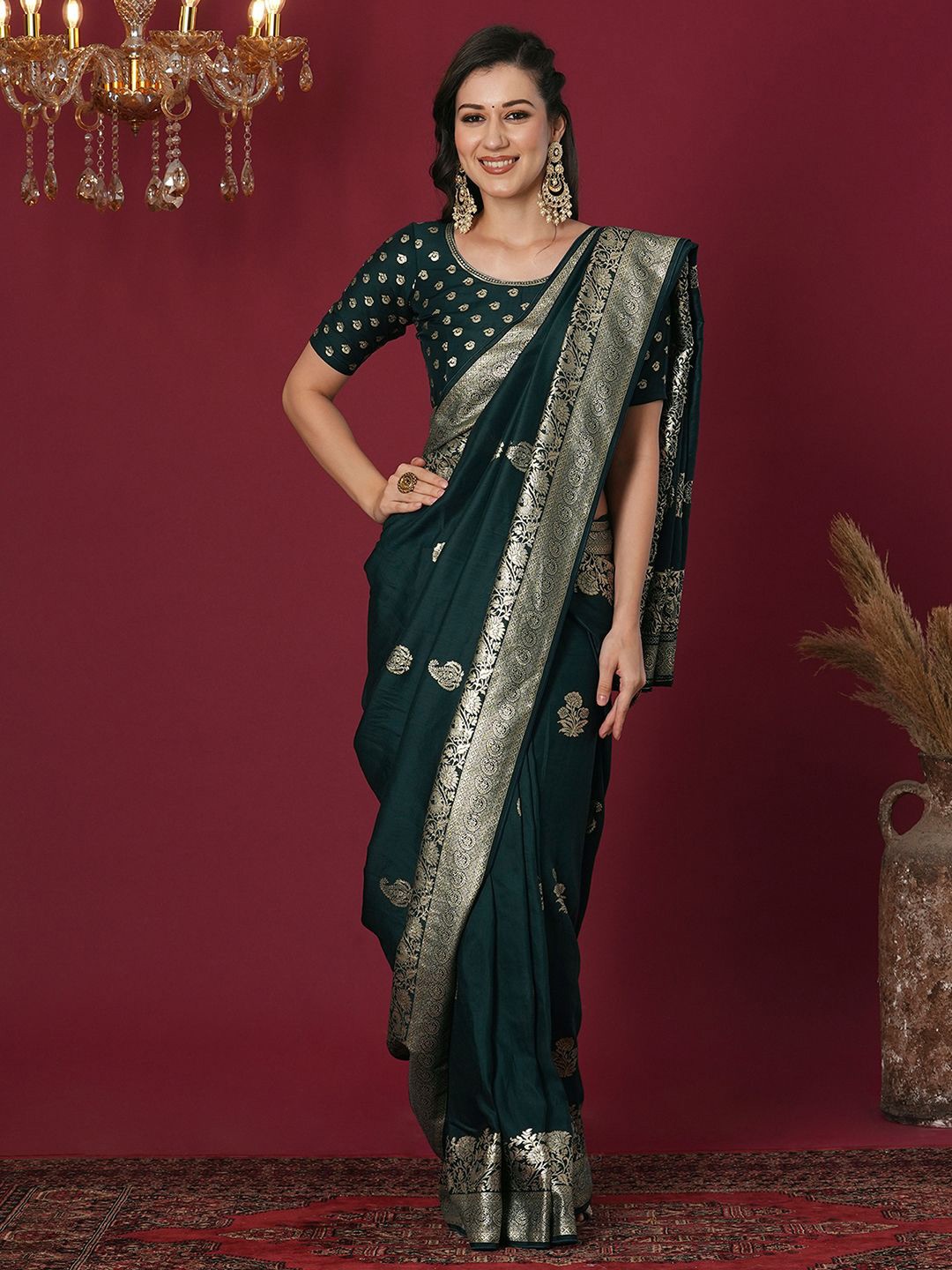 

Satrani Woven Design Zari Banarasi Saree, Green