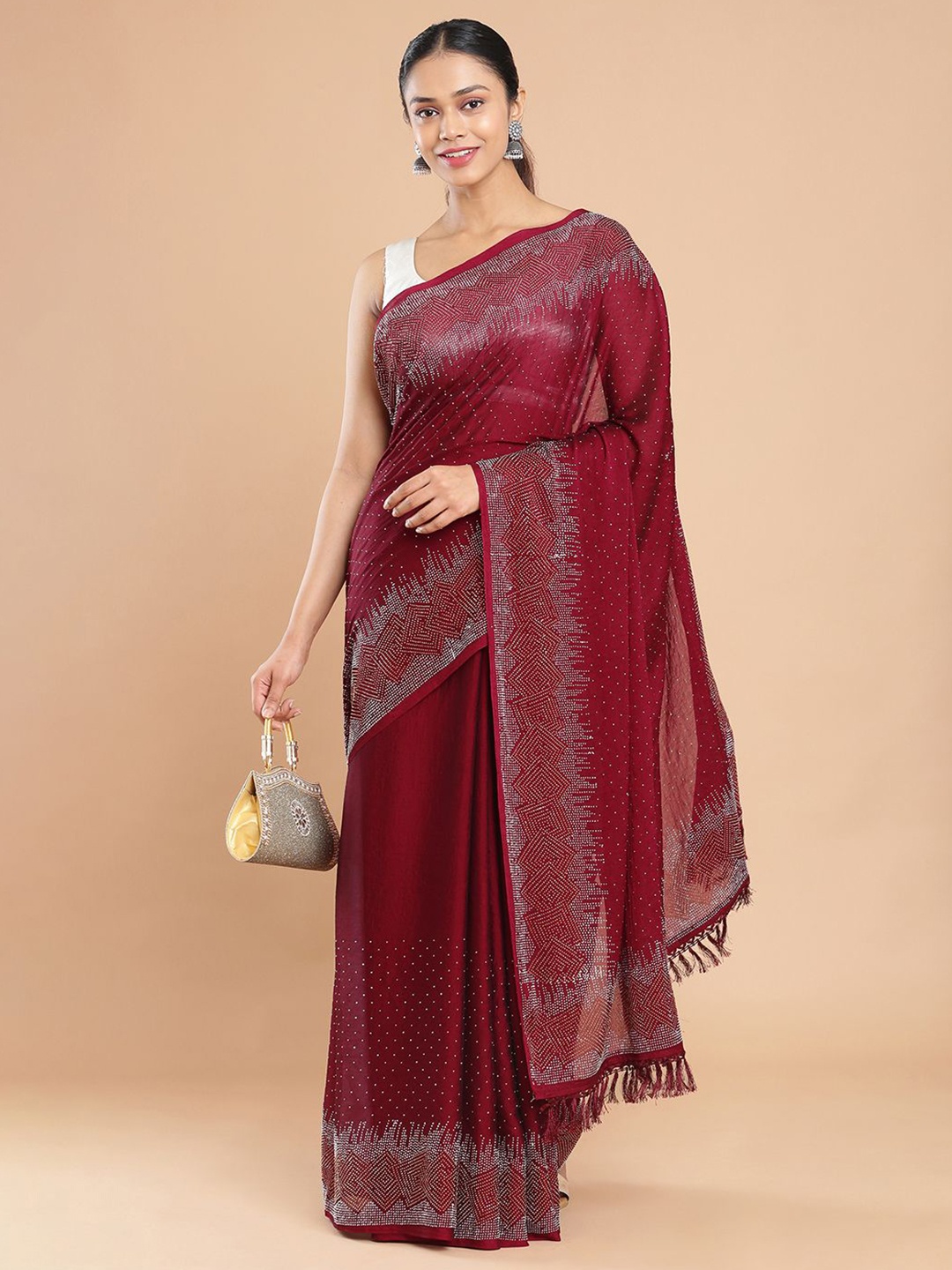 

Kalyan Silks Embellished Beads and Stones Saree, Maroon