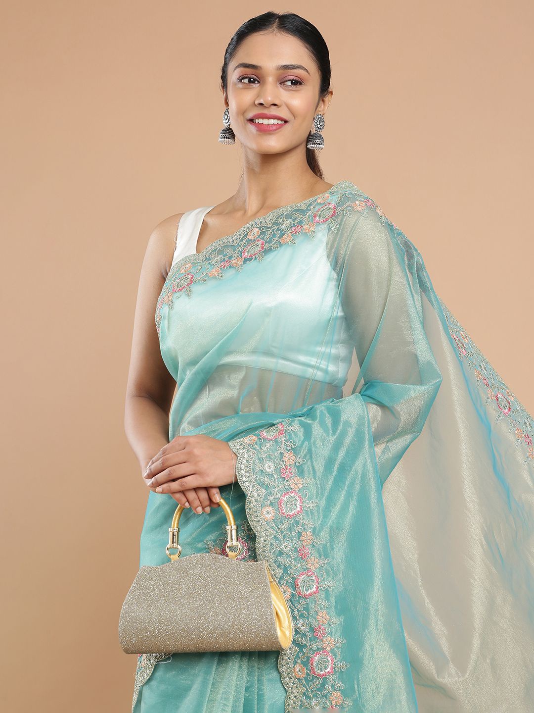

Kalyan Silks Embroidered Saree, Teal