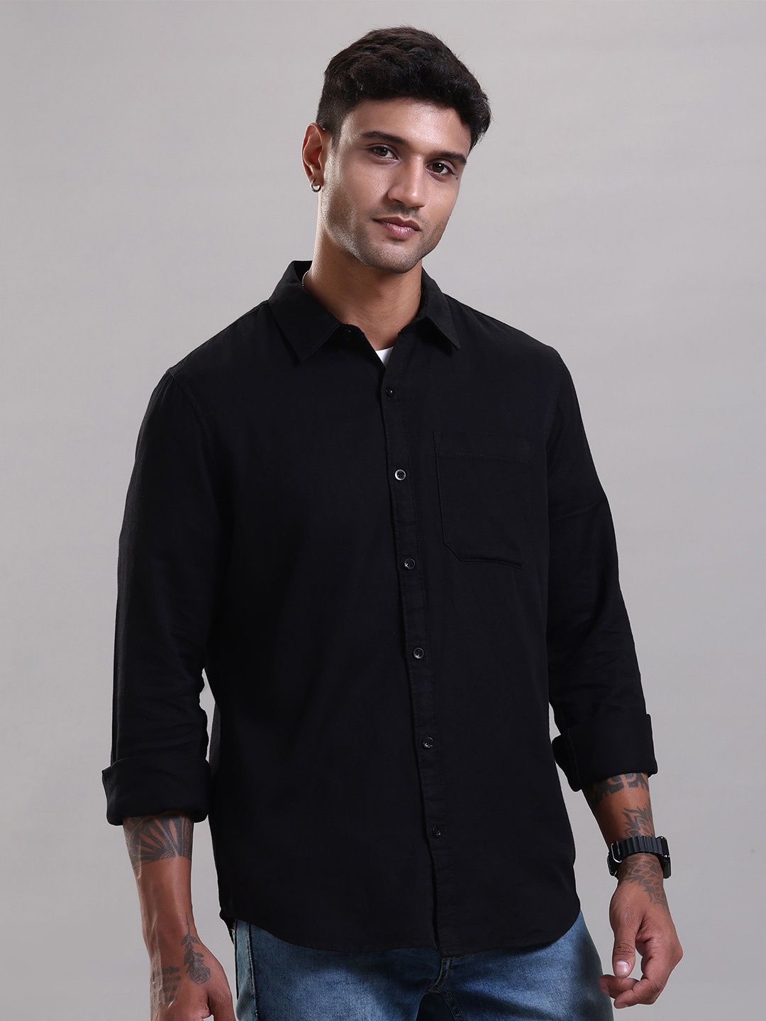 

Canjuice Men Comfort Relaxed Fit Spread Collar Solid Cotton Casual Shirt, Black