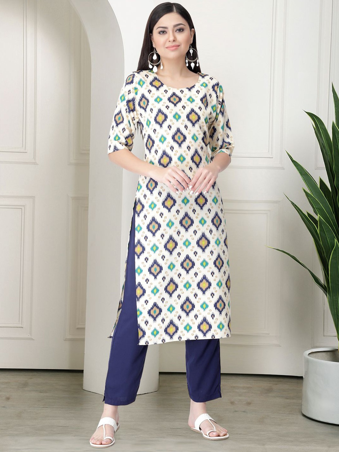 

7Threads Geometric Printed Round Neck Kurta With Trousers, White