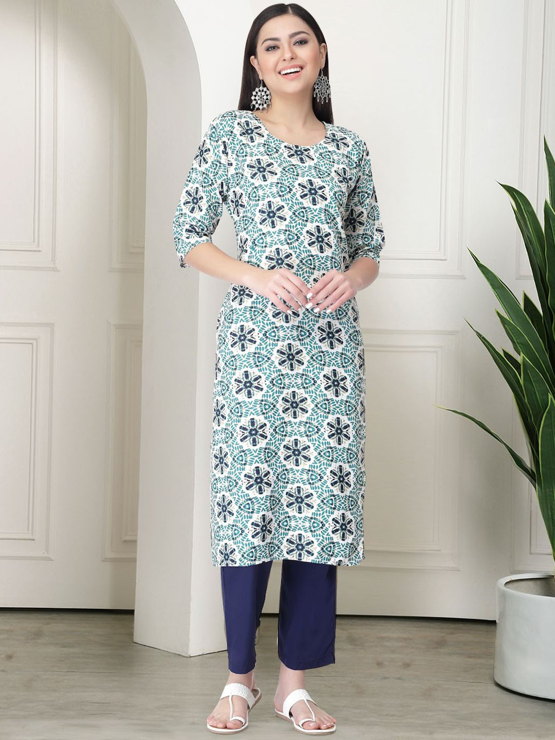 

7Threads Geometric Printed Round Neck Kurta With Trouser, Sea green