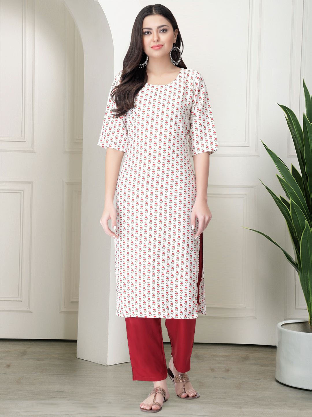 

7Threads Floral Printed Round Neck Kurta With Trousers, White