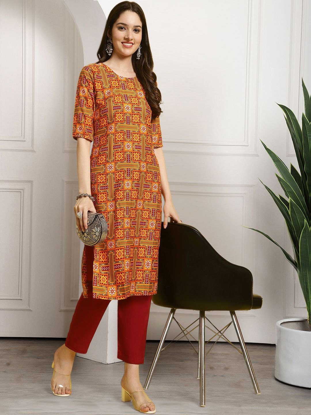 

7Threads Ethnic Motifs Printed Round Neck Kurta With Trousers, Orange