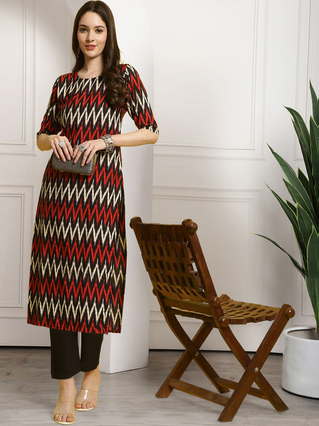 

7Threads Chavron Printed Round Neck Kurta With Trousers, Black
