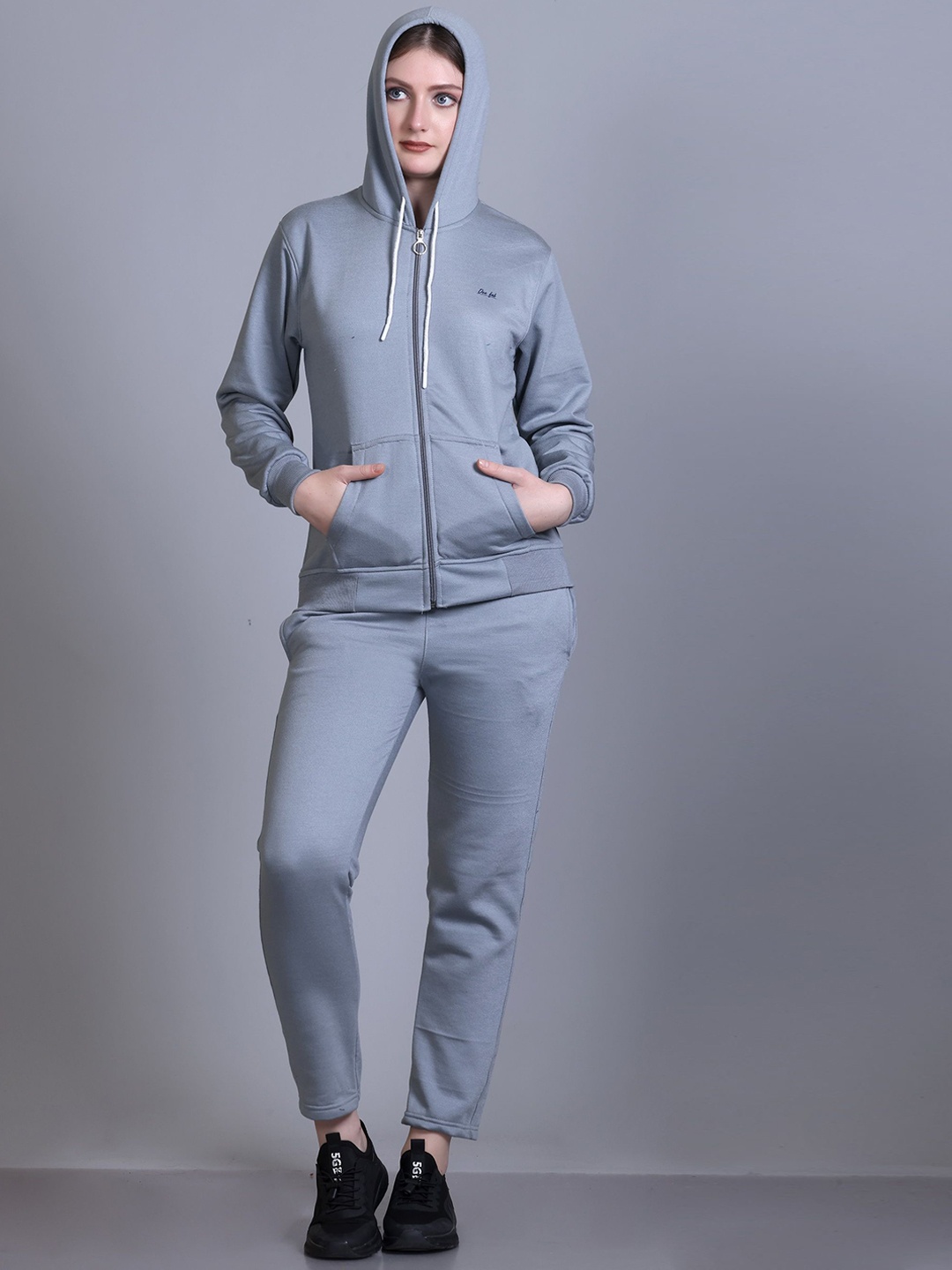 

Deefab Women Hooded Zipper Tracksuit, Grey