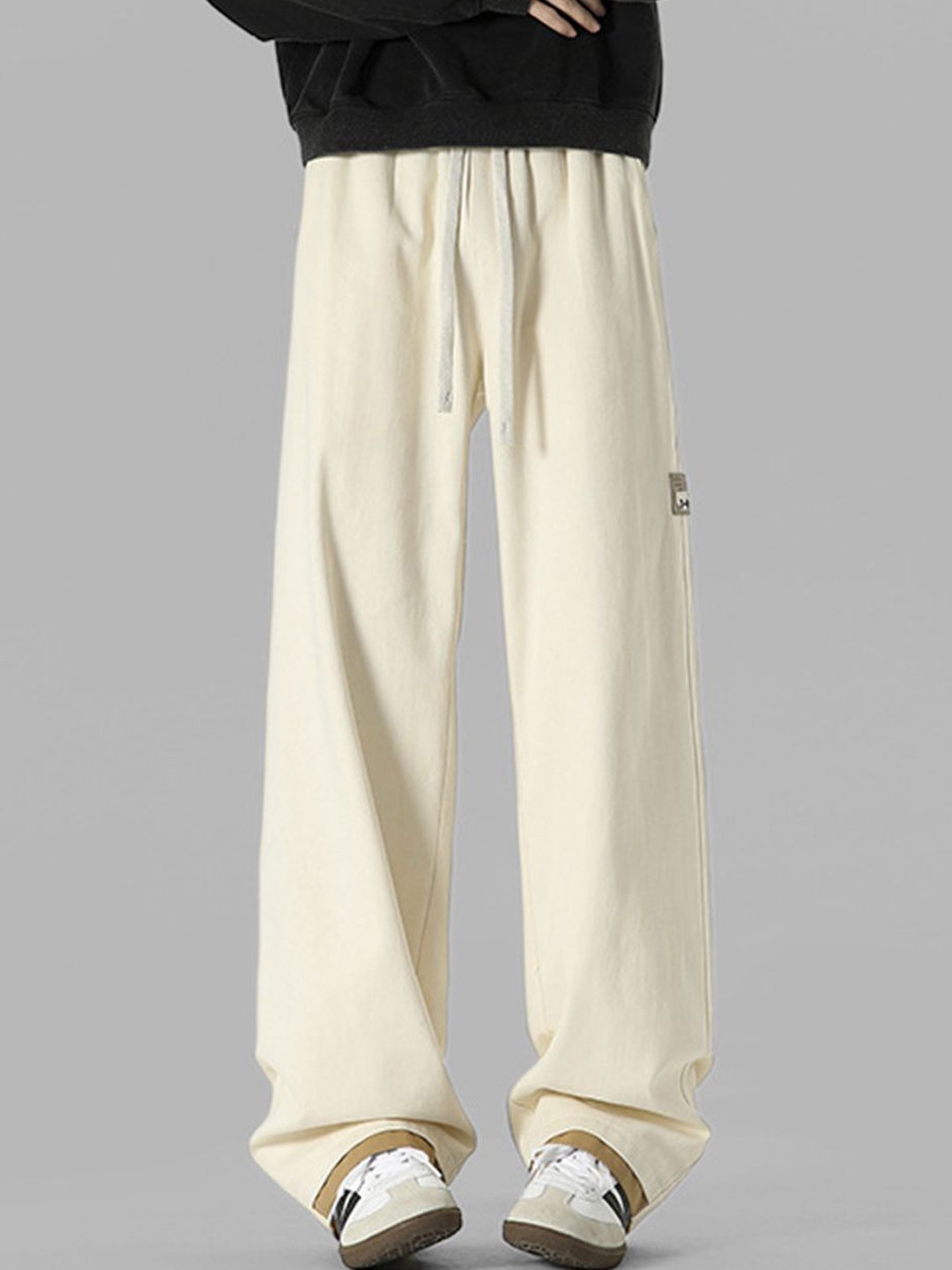 

StyleCast Men Straight Fit Mid-Rise Trousers, Khaki
