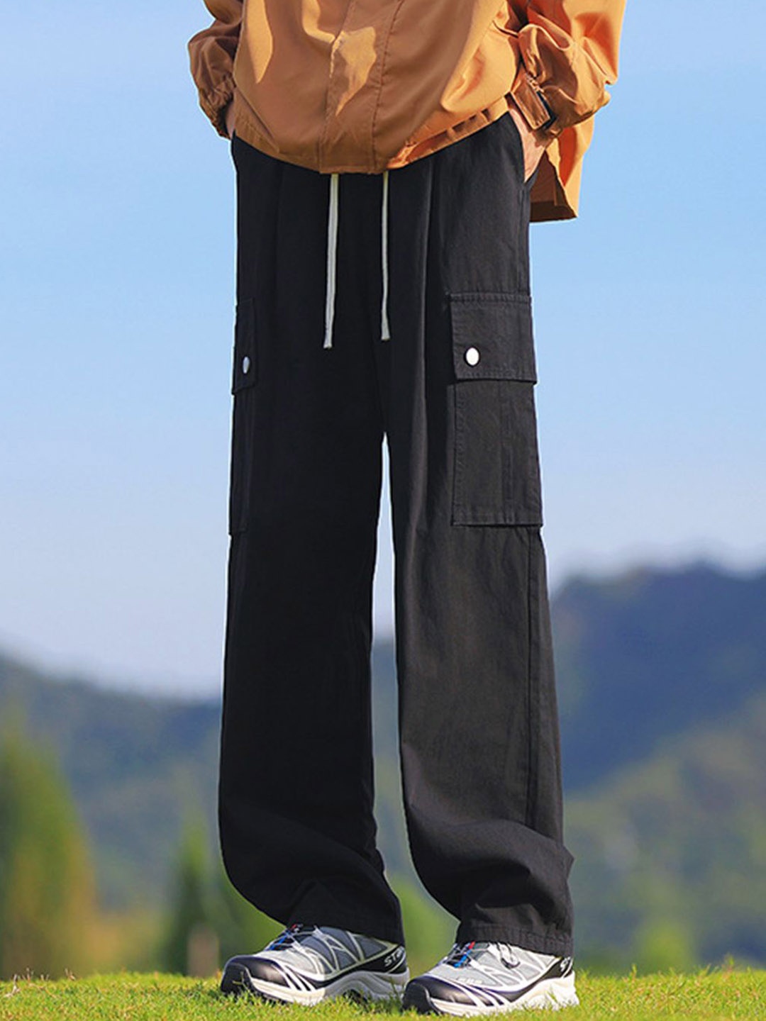 

StyleCast Men Pure Cotton Loose Fit Cargos Trousers, Black