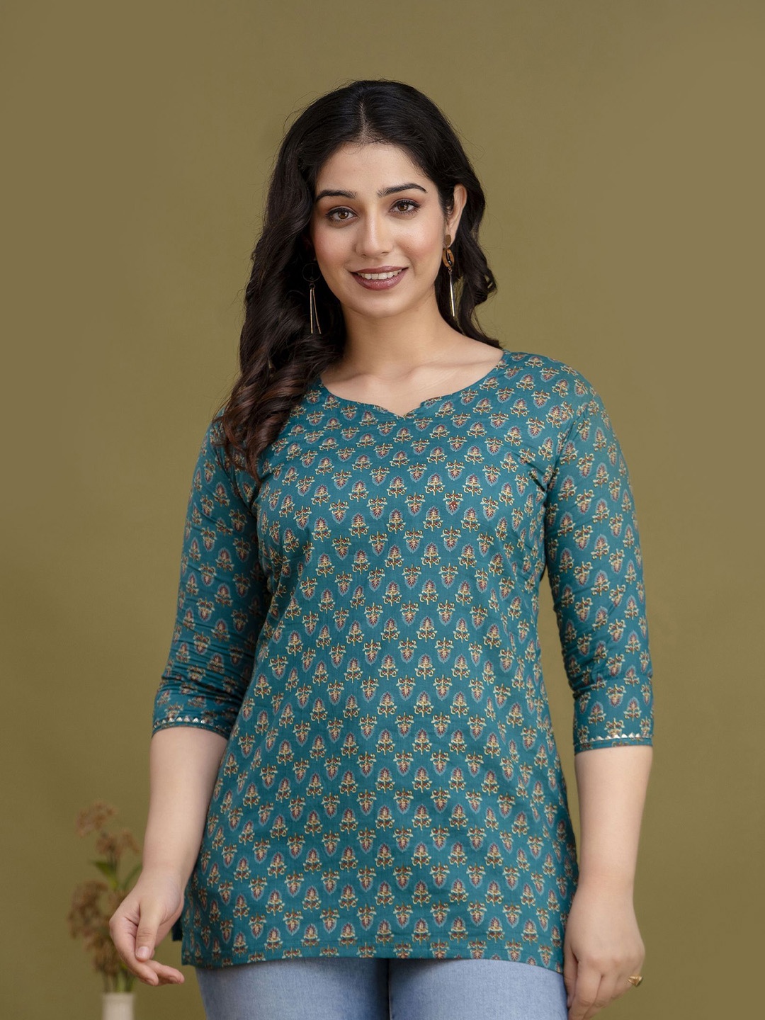 

mad fury Women Floral Printed Sweetheart Neck Cotton Top, Green