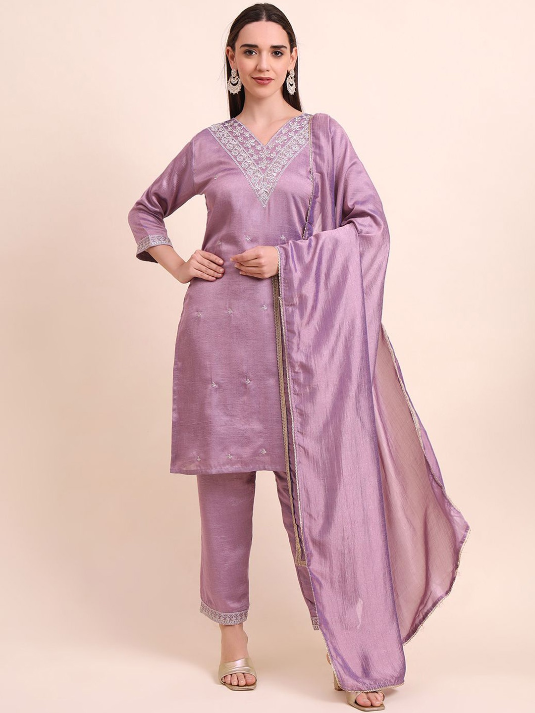 

HERE&NOW Floral Embroidered V-Neck Sequinned Straight Kurta With Trouser & Dupatta, Lavender