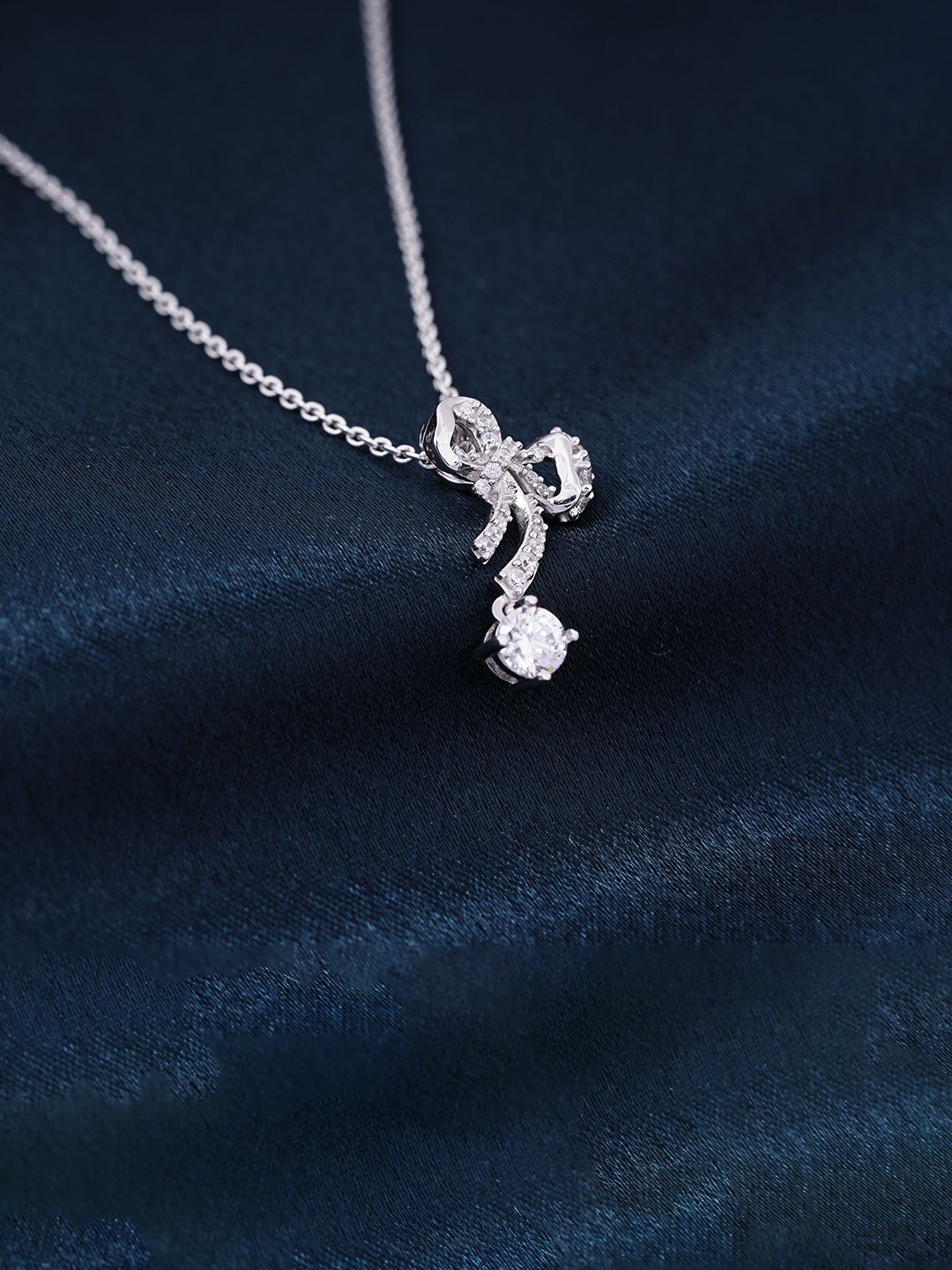 

Zalkari Rhodium-Plated Sterling Silver Cubic Zirconia Bow Knot Pendant