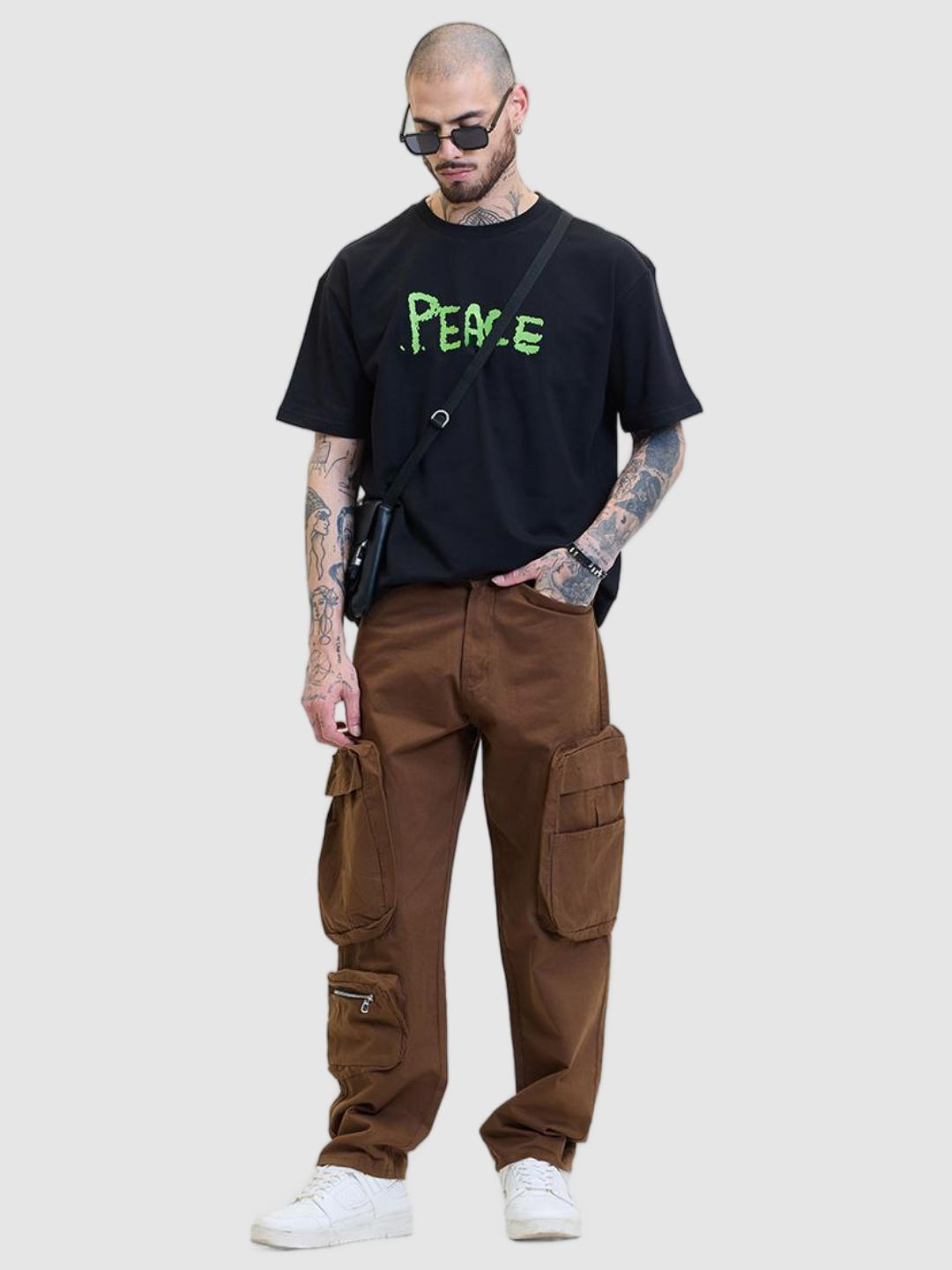 

Snitch Men Relaxed Loose Fit Cotton Cargos, Brown