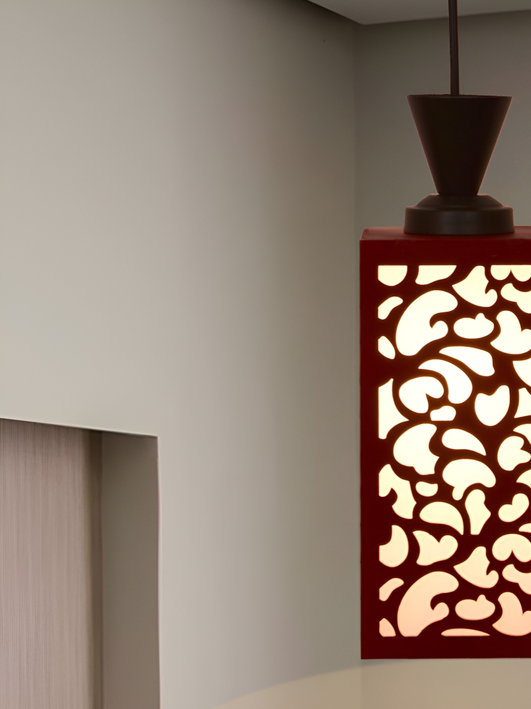 

Gojeeva Red & White Textured Wooden Rectangle Shaped Wall Lamp