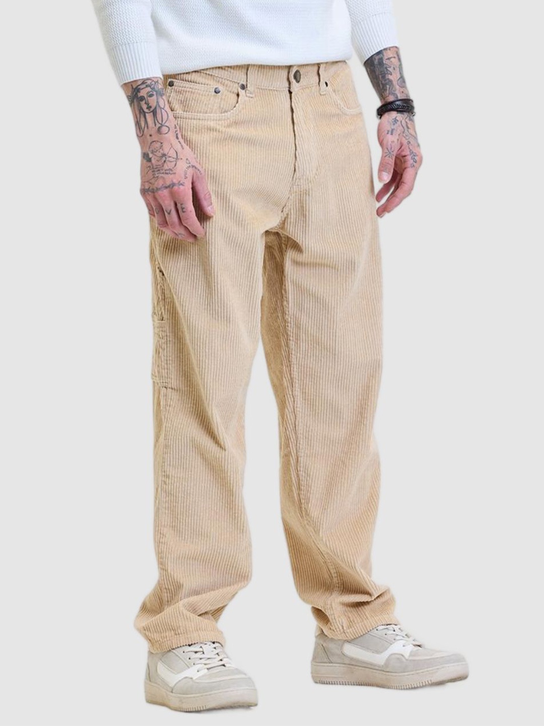 

Snitch Men Relaxed Mid-Rise Loose Fit Pure Cotton Cargos, Beige