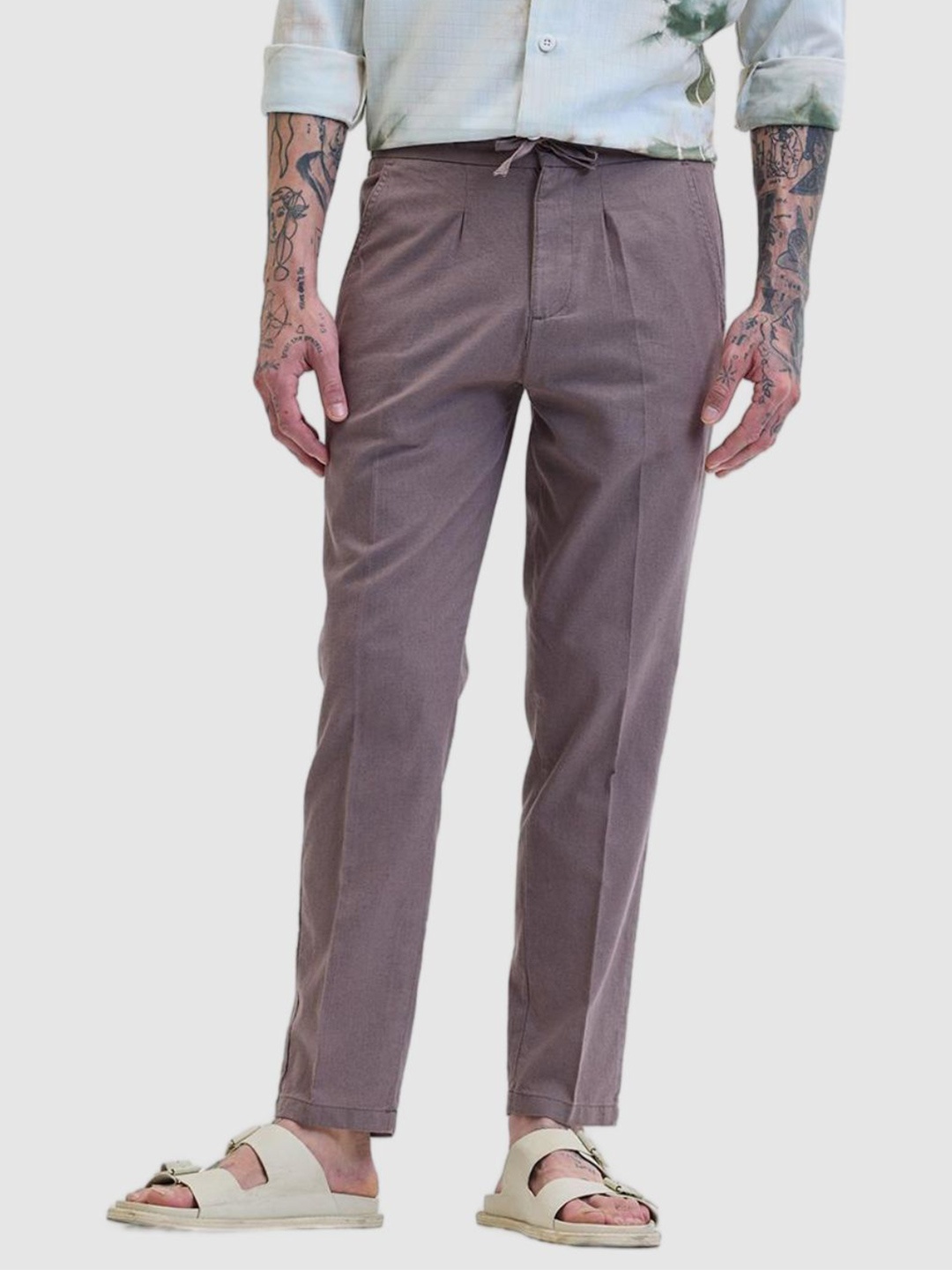 

Snitch Men Smart Slim Fit Pleated Trousers, Mauve