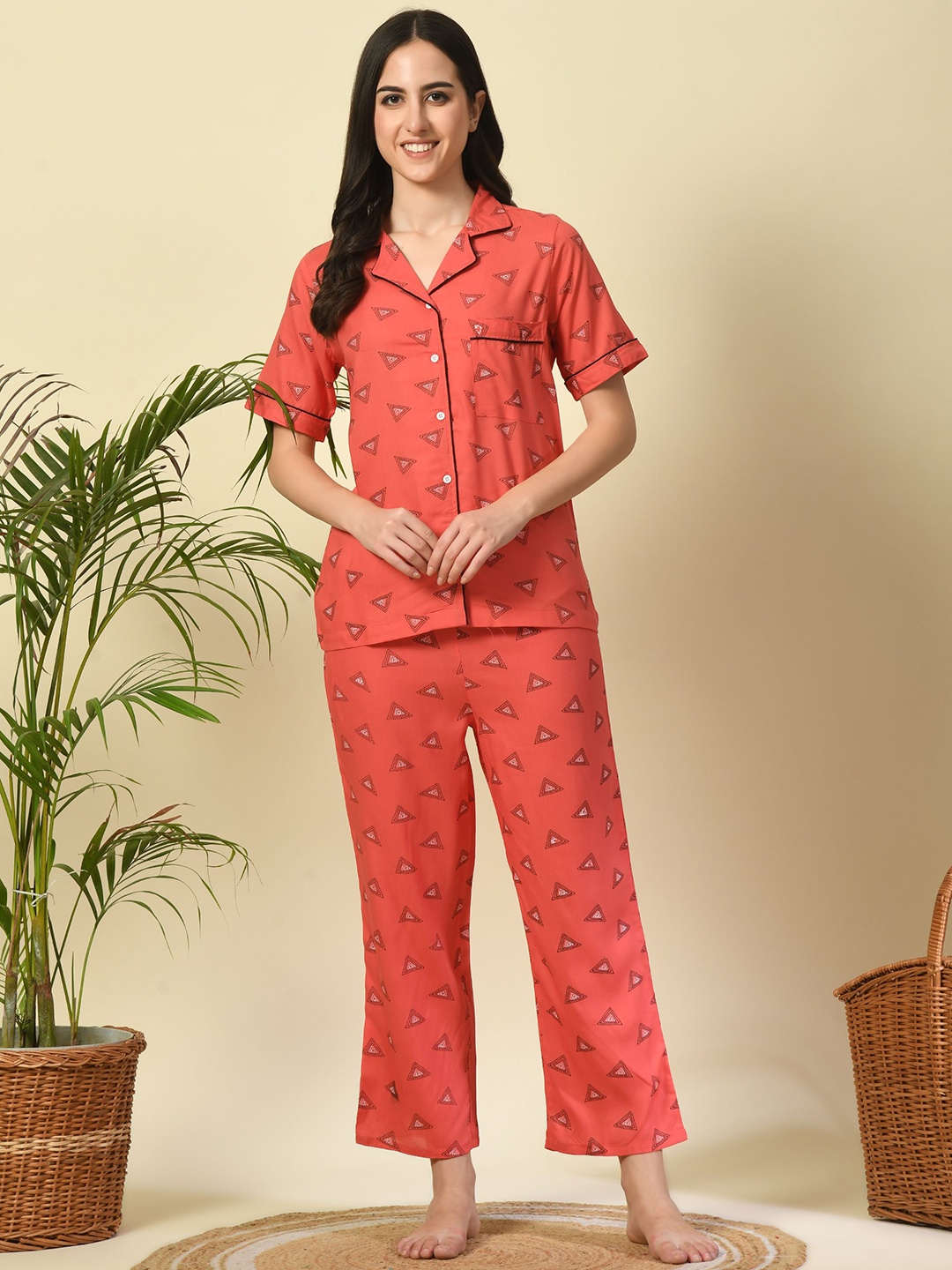 

Dreambe Women Printed Night suit, Red