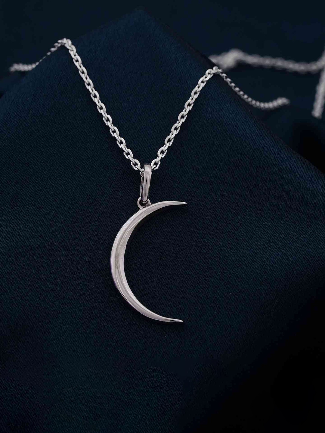 

Zalkari Rhodium-Plated Sterling Silver Cubic Zirconia Stunning Moon Pendant