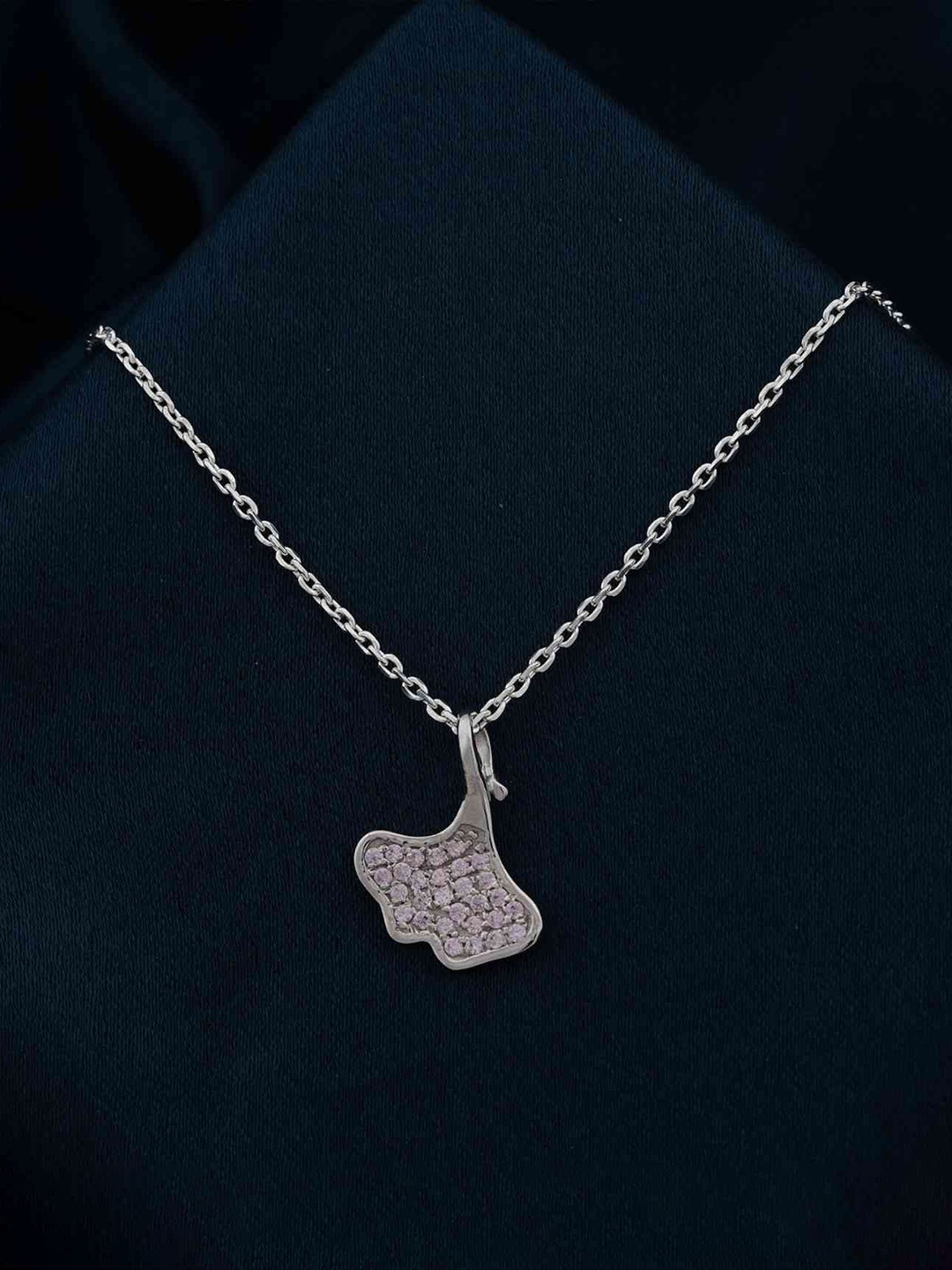 

Zalkari Sterling Silver Rhodium-Plated Leaf Shaped Pendant