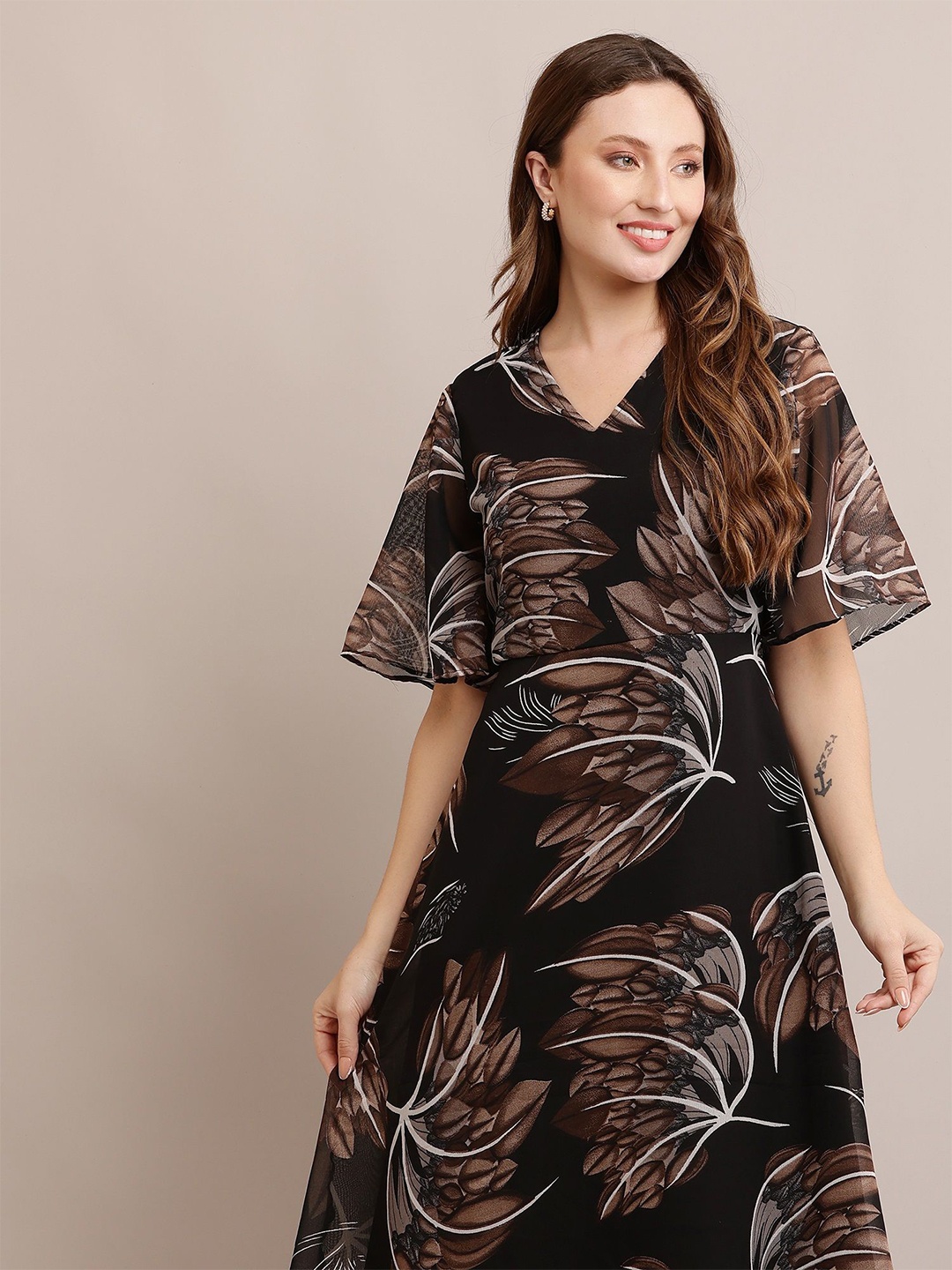 

SHAHVEER CREATION Printed Georgette A-Line Midi Dress, Black