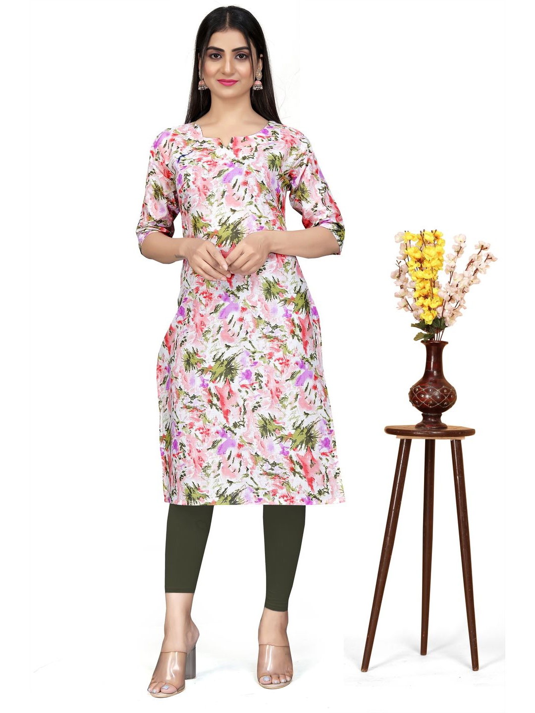 

HAUTELOOK Floral Printed Pure Cotton Kurta, White