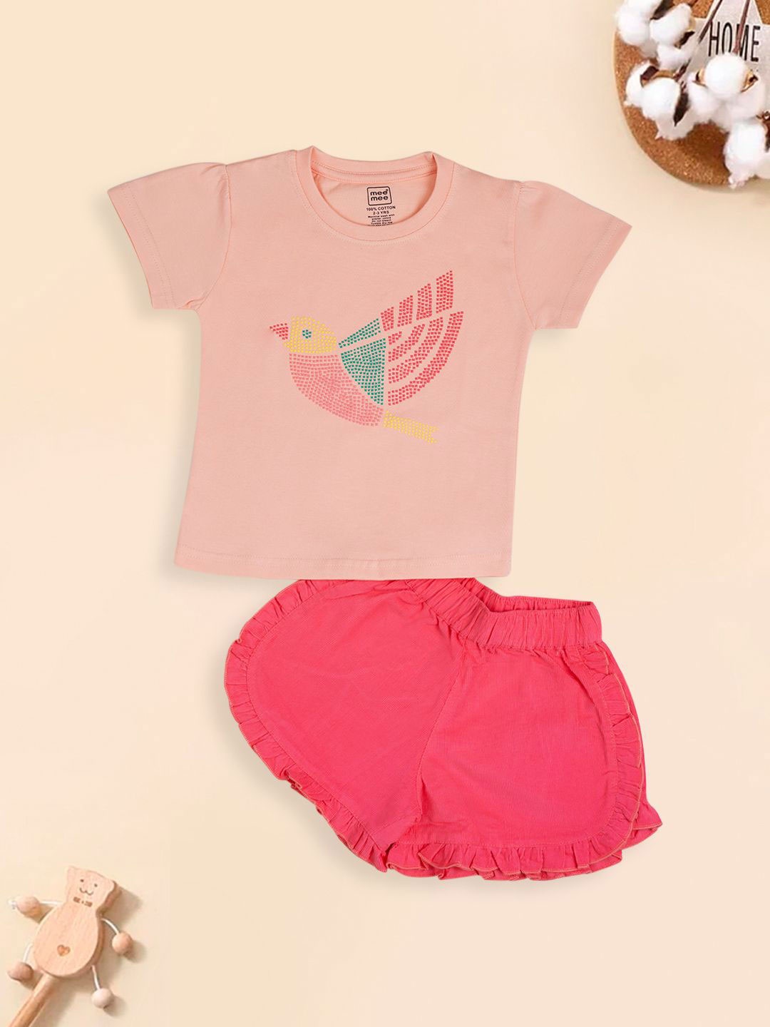 

MeeMee Girls Printed Round Neck Pure Cotton T-Shirt With Shorts, Pink