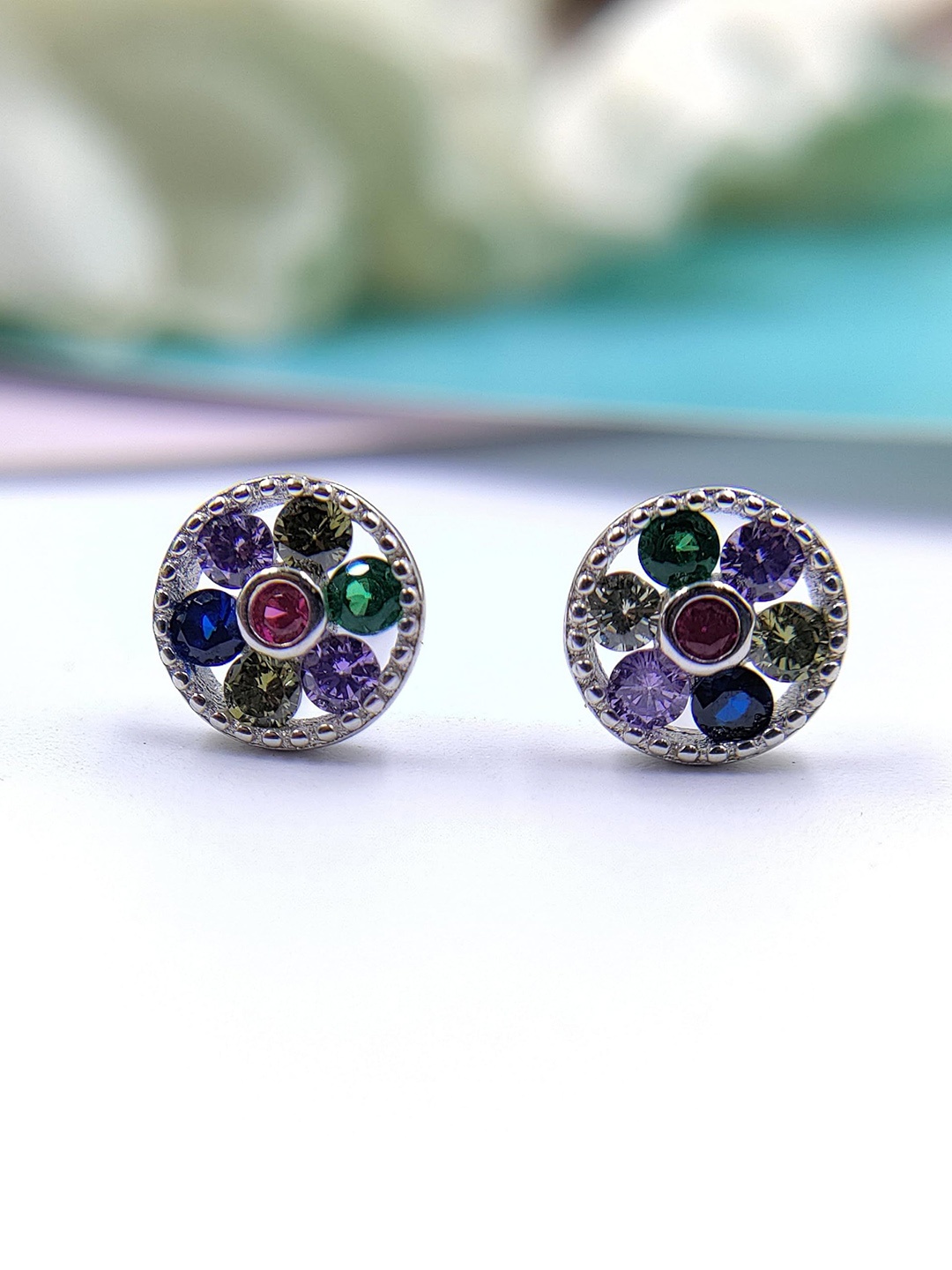 

AMONROO 925 Sterling Silver Rhodium-Plated Cubic Zirconia Stone Studded Circular Studs