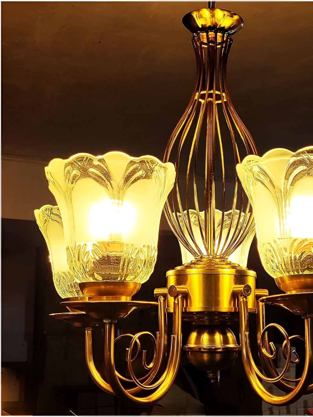 

Weldecor Gold-Toned & White Glass Ceiling Lamp