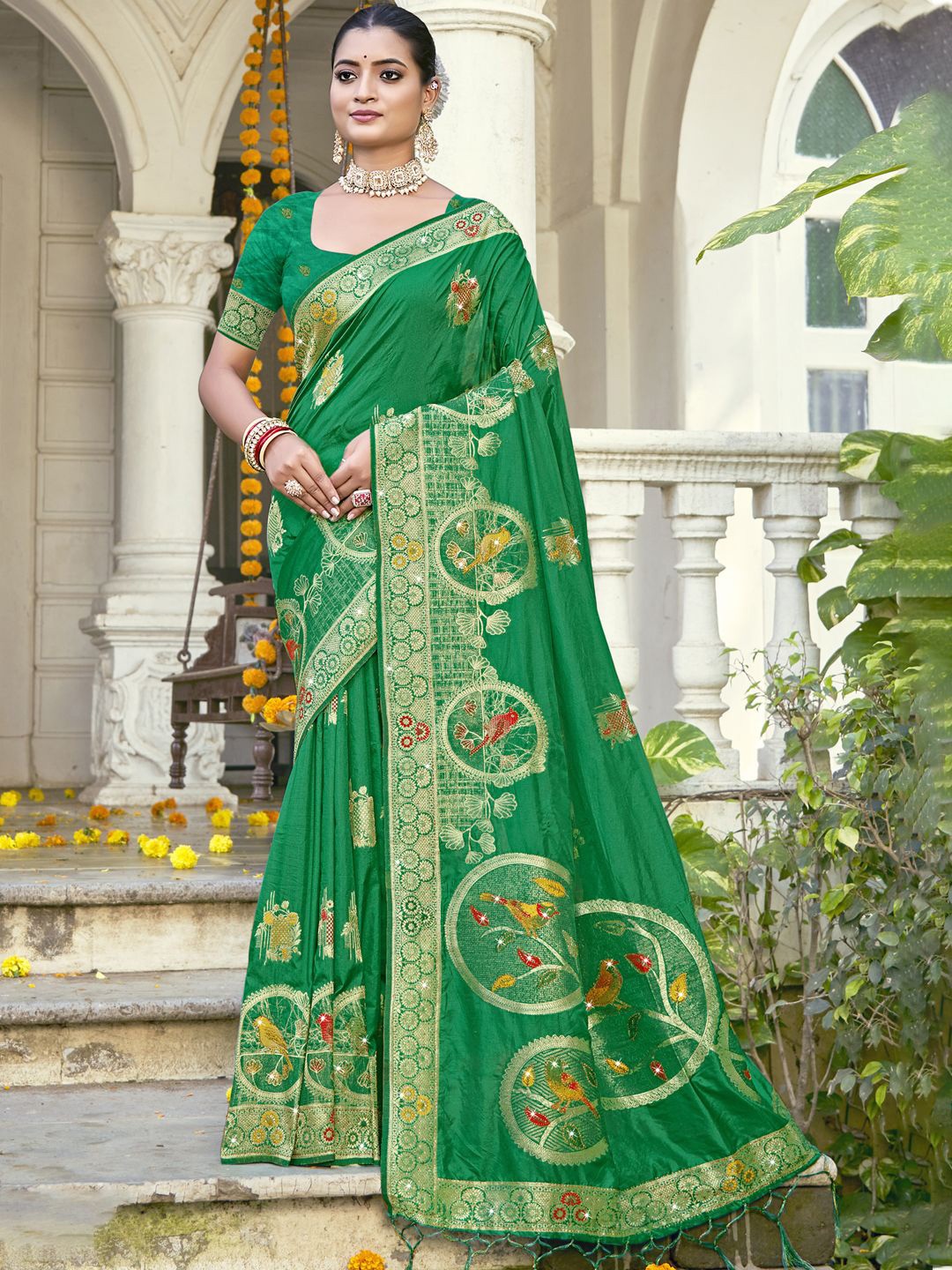 

SANGAM PRINTS Women Woven Design Zari Tussar Saree, Green