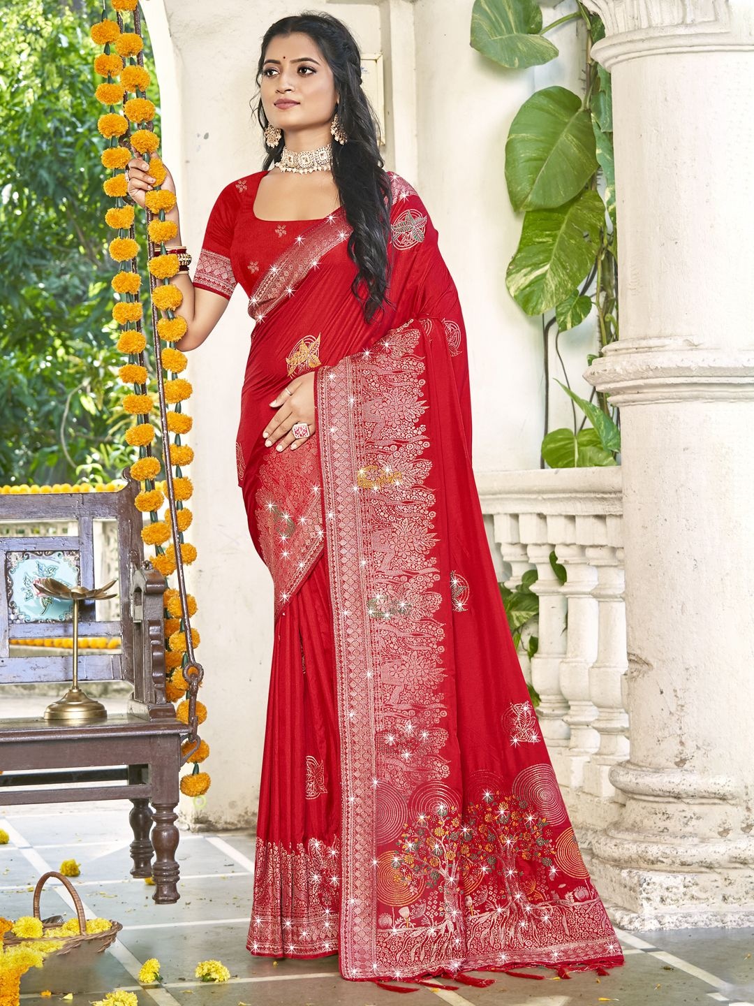 

SANGAM PRINTS Woven Design Zari Tussar Saree, Red