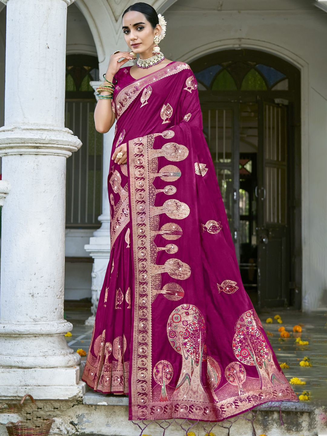 

SANGAM PRINTS Women Woven Design Zari Tussar Saree, Magenta