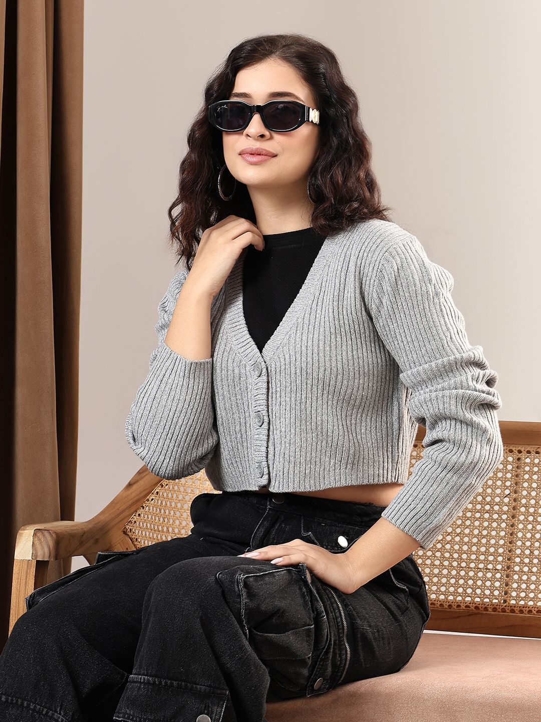 

Kotty Women Ribbed Crop Cardigan, Grey