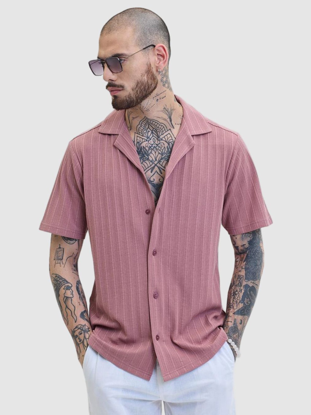 

Snitch Men Relaxed Boxy Self Design Casual Shirt, Mauve