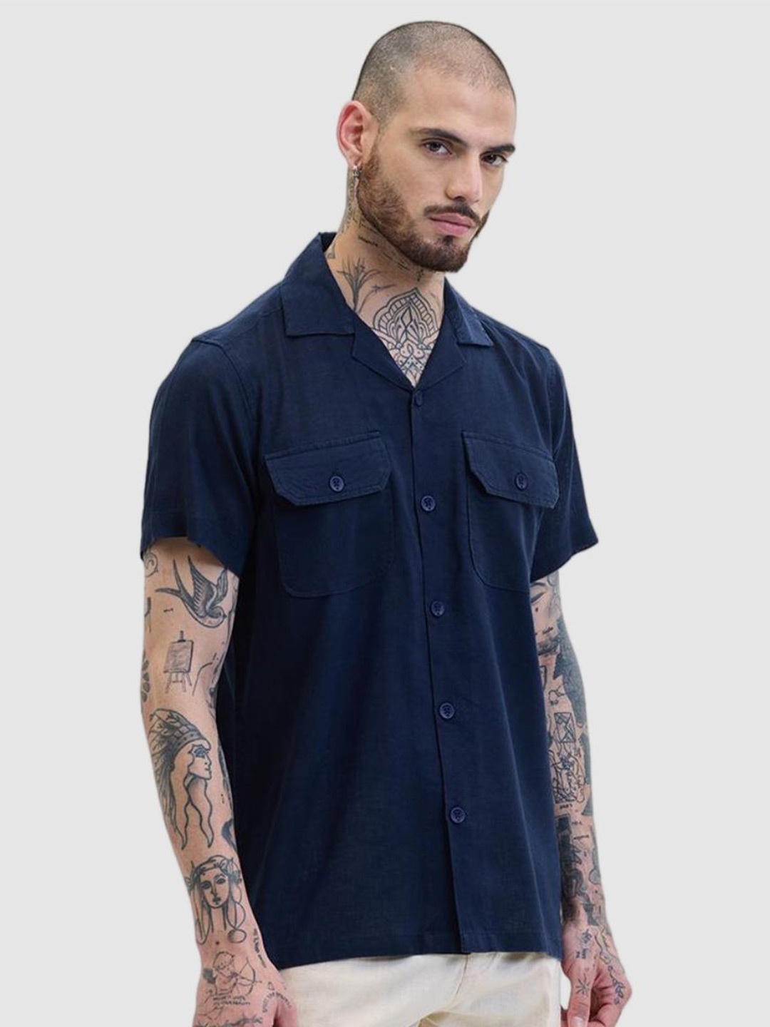 

Snitch Men Relaxed Boxy Solid Casual Shirt, Navy blue