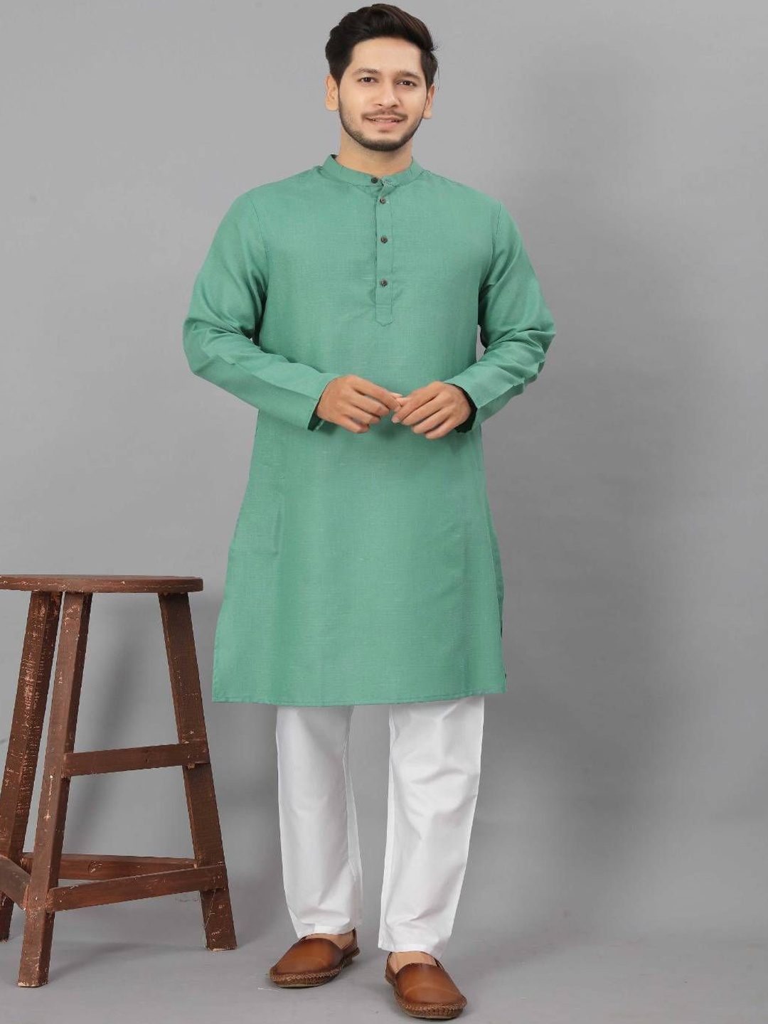 

Odd By Poshaak Band Collar Pure Cotton Straight Kurta With Pyjama, Green