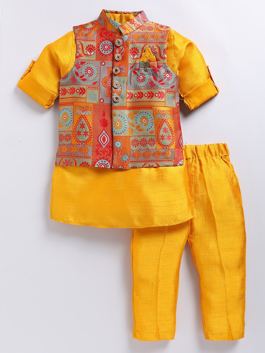

LITTLE COLLARS Boys Straight Kurta & Trouser With Printed Nehru Jacket, Yellow