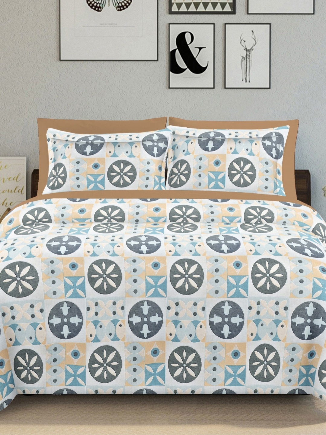 

Ariana Turquoise Blue Geometric Printed 144 TC Cotton King Bedsheet Set 2.70 m x 2.25 m