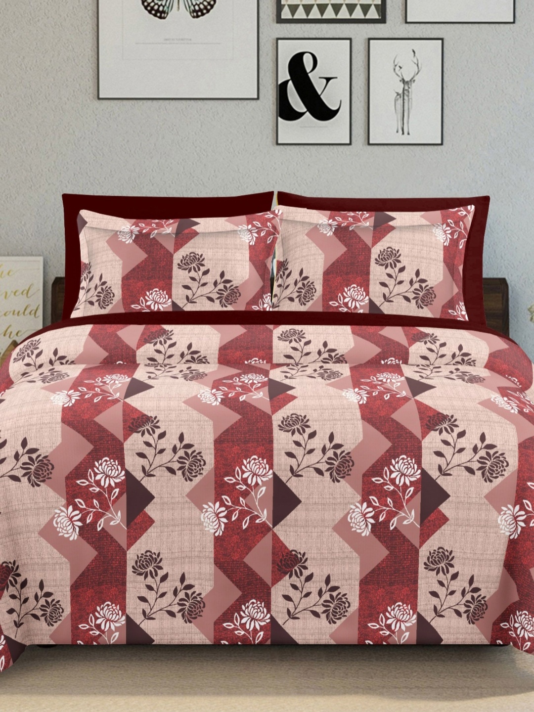 

Ariana Red & Brown Floral Printed 144 TC Cotton King Bedsheet Set 2.70 m x 2.25 m