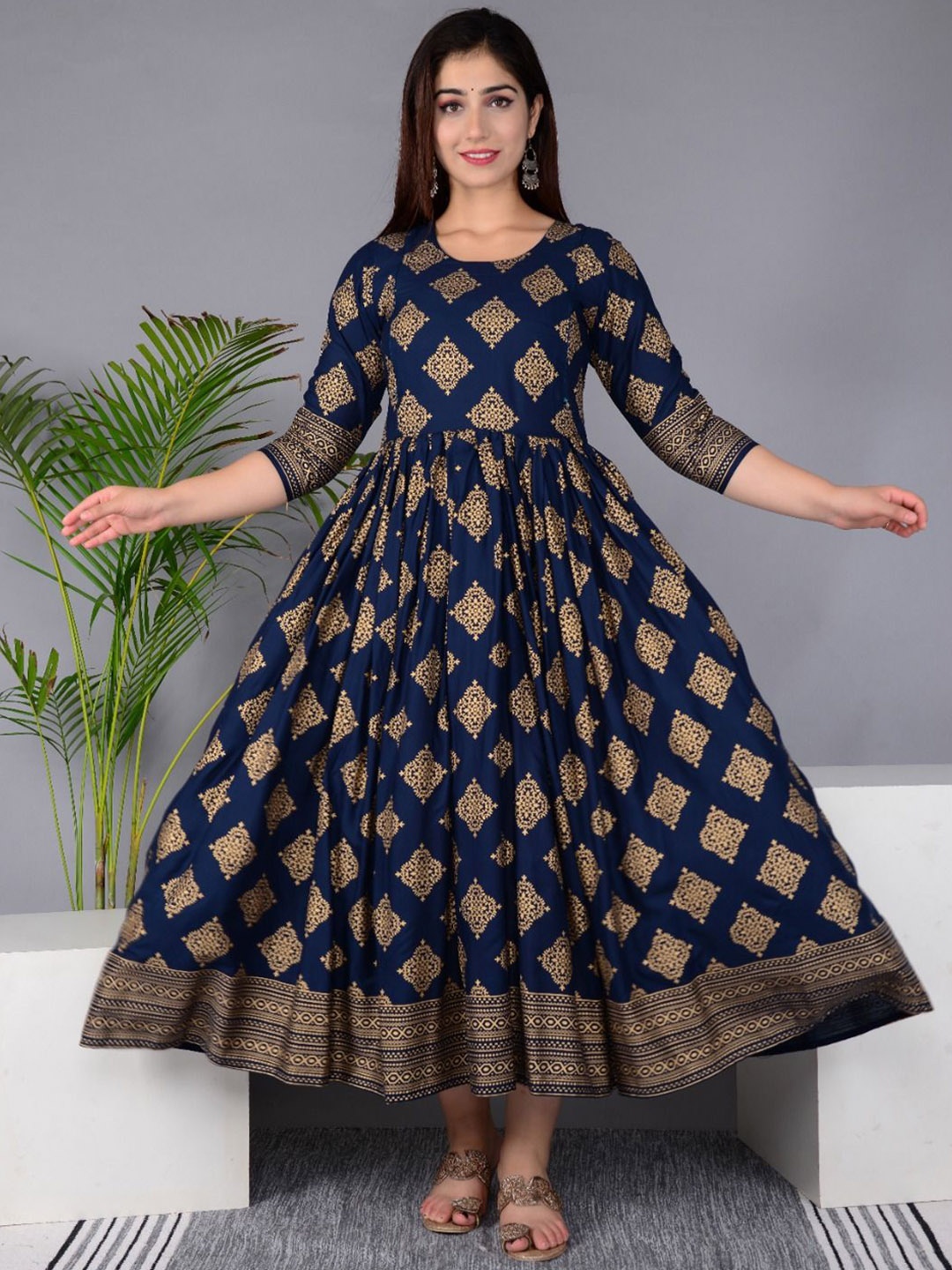 

Pristyle Ethnic Motifs Printed Pleated Round Neck Maternity Anarkali Kurta, Blue