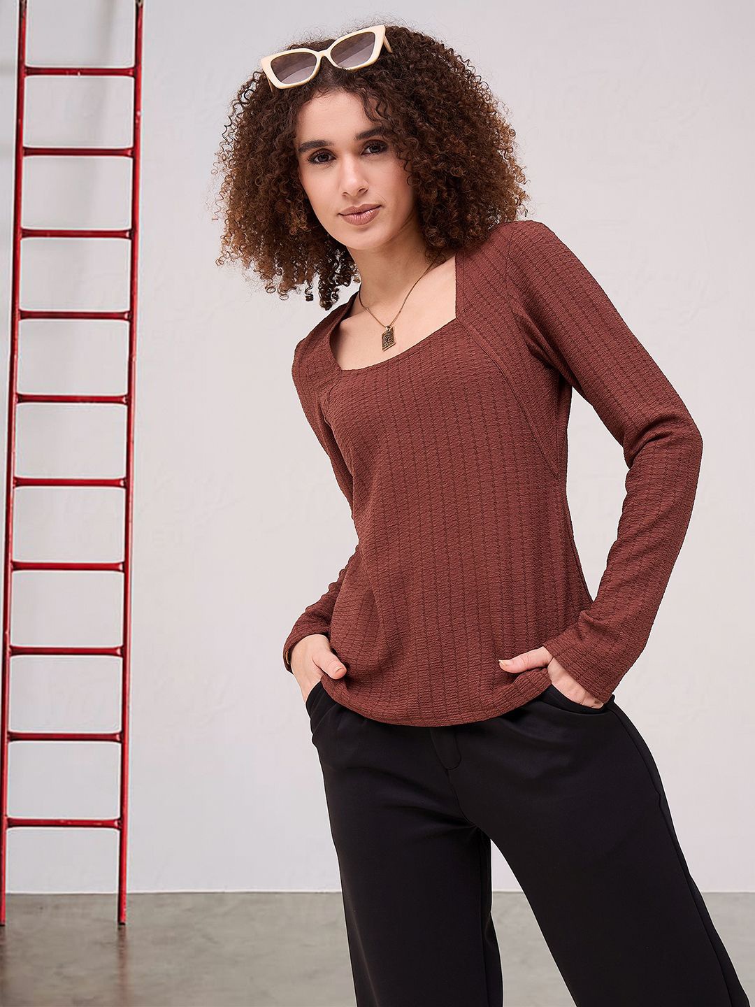 

DressBerry Women Square Neck Long Sleeves Top, Brown