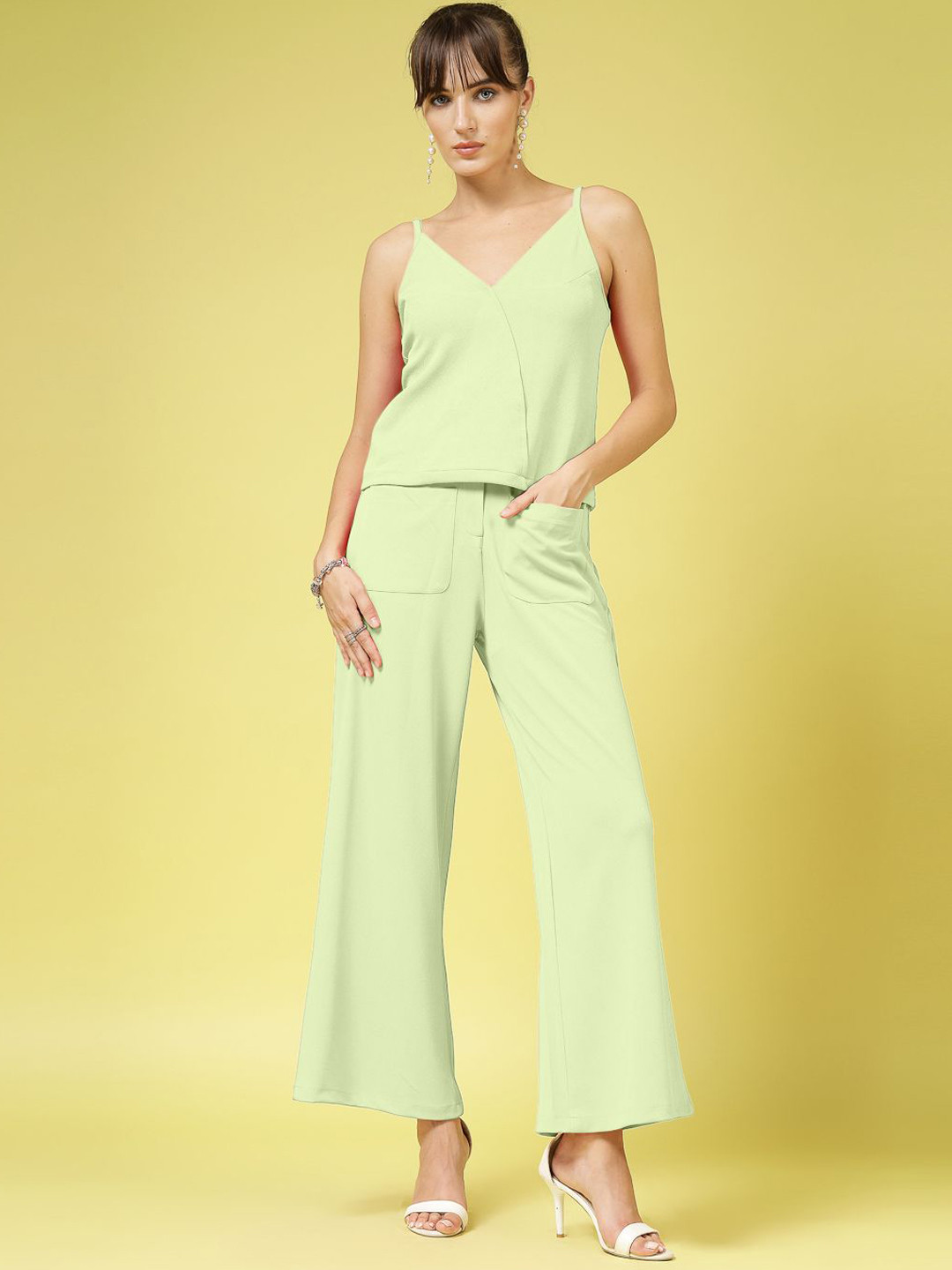 

Oomph! Shoulder Straps Neck Sleeveless Top With Trouser, Green