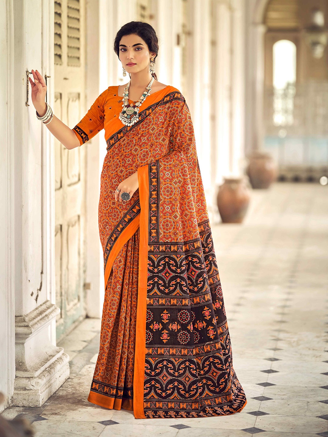 

Munir Ethnic Motifs Pure Cotton Bagru Saree, Orange