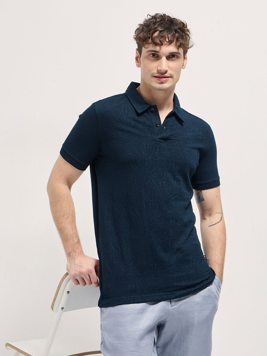 

THE BEAR HOUSE Men Solid Polo Collar Cotton T-shirt, Blue
