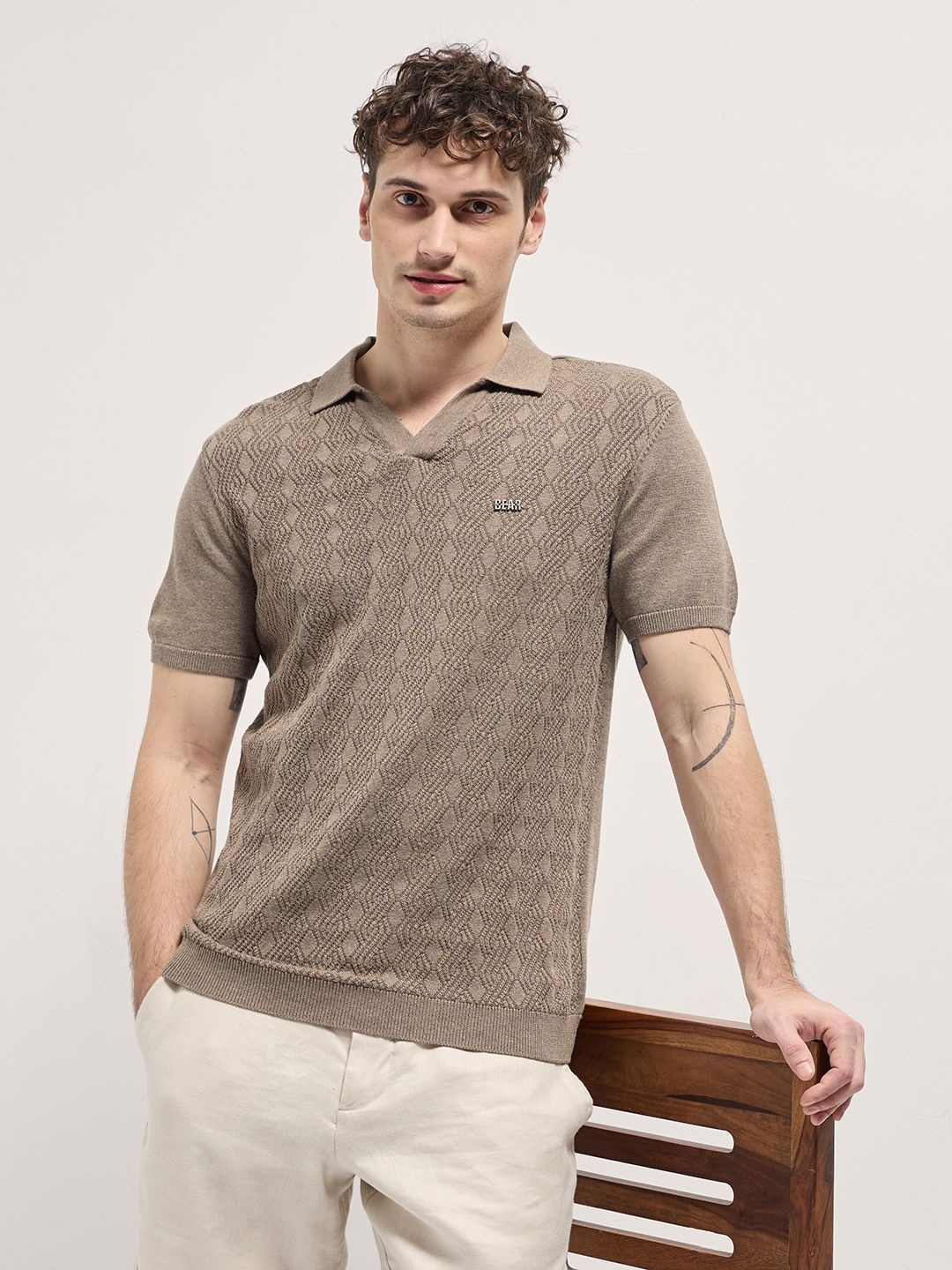 

THE BEAR HOUSE Men Self Design Polo Collar Cotton T-shirt, Brown