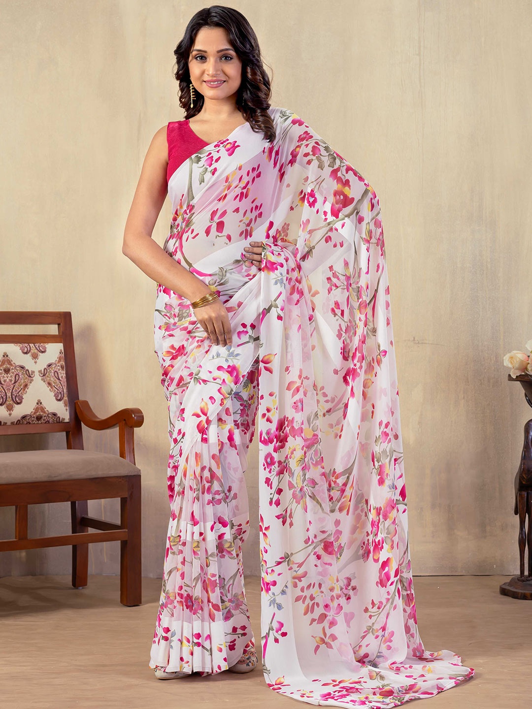 

Rhey Floral Printed Saree With Blouse Piece, White