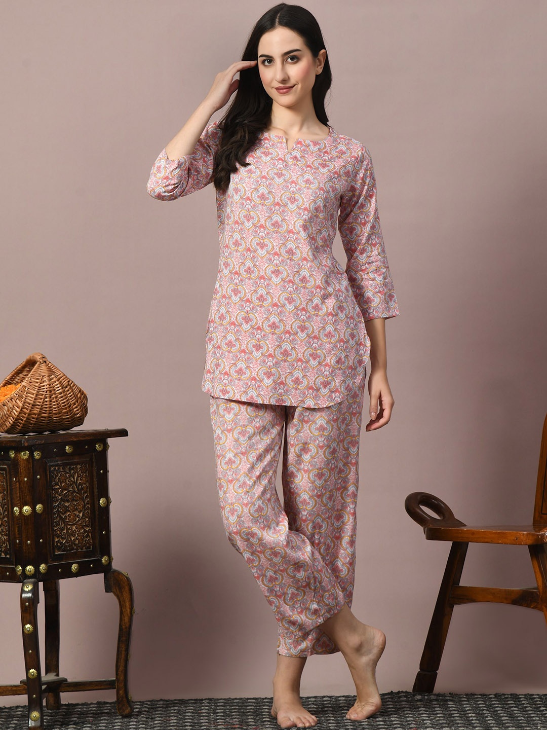 

Dreambe Women Floral Pure Cotton Printed Night suit, Pink