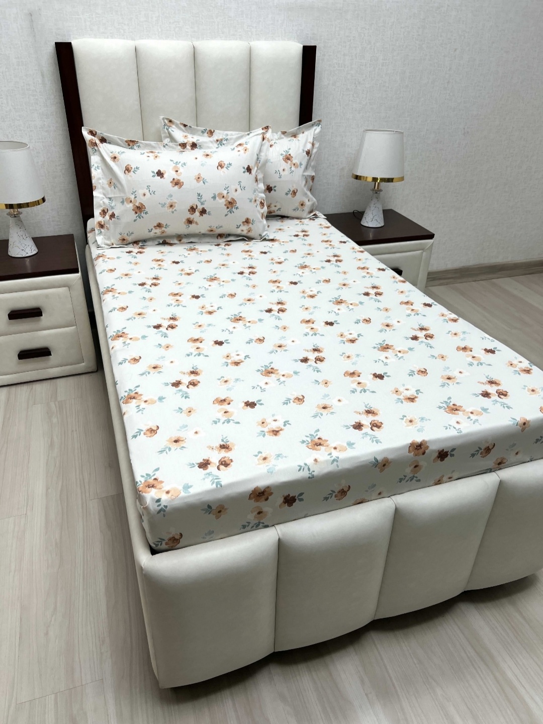 

Pure Decor Cotton Single Bed Size Bedsheet With 2 Pillow Covers 1.73m X 2.36m, White