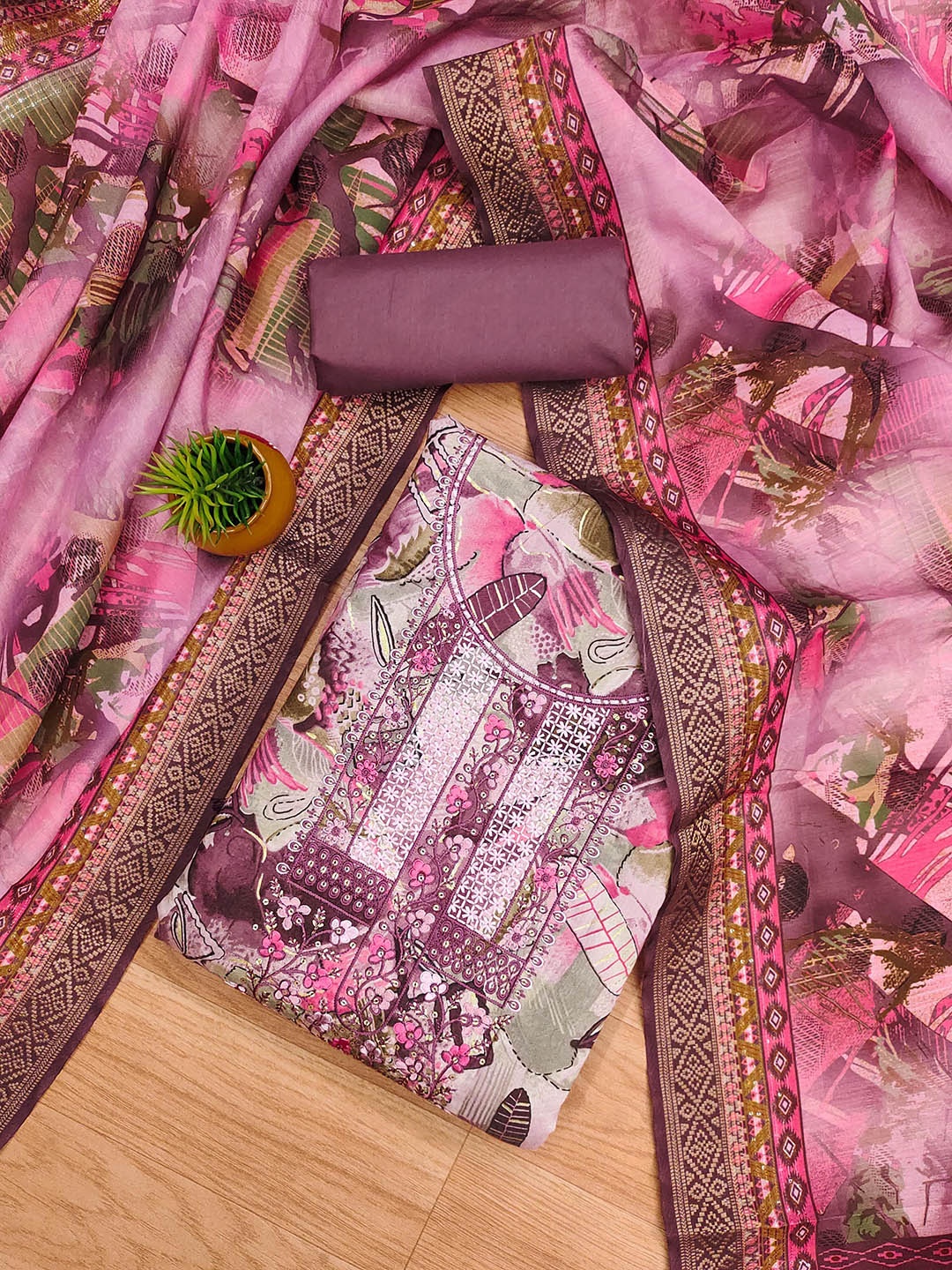 

MANVAA Floral Printed Thread Work Unstitched Dress Material, Pink