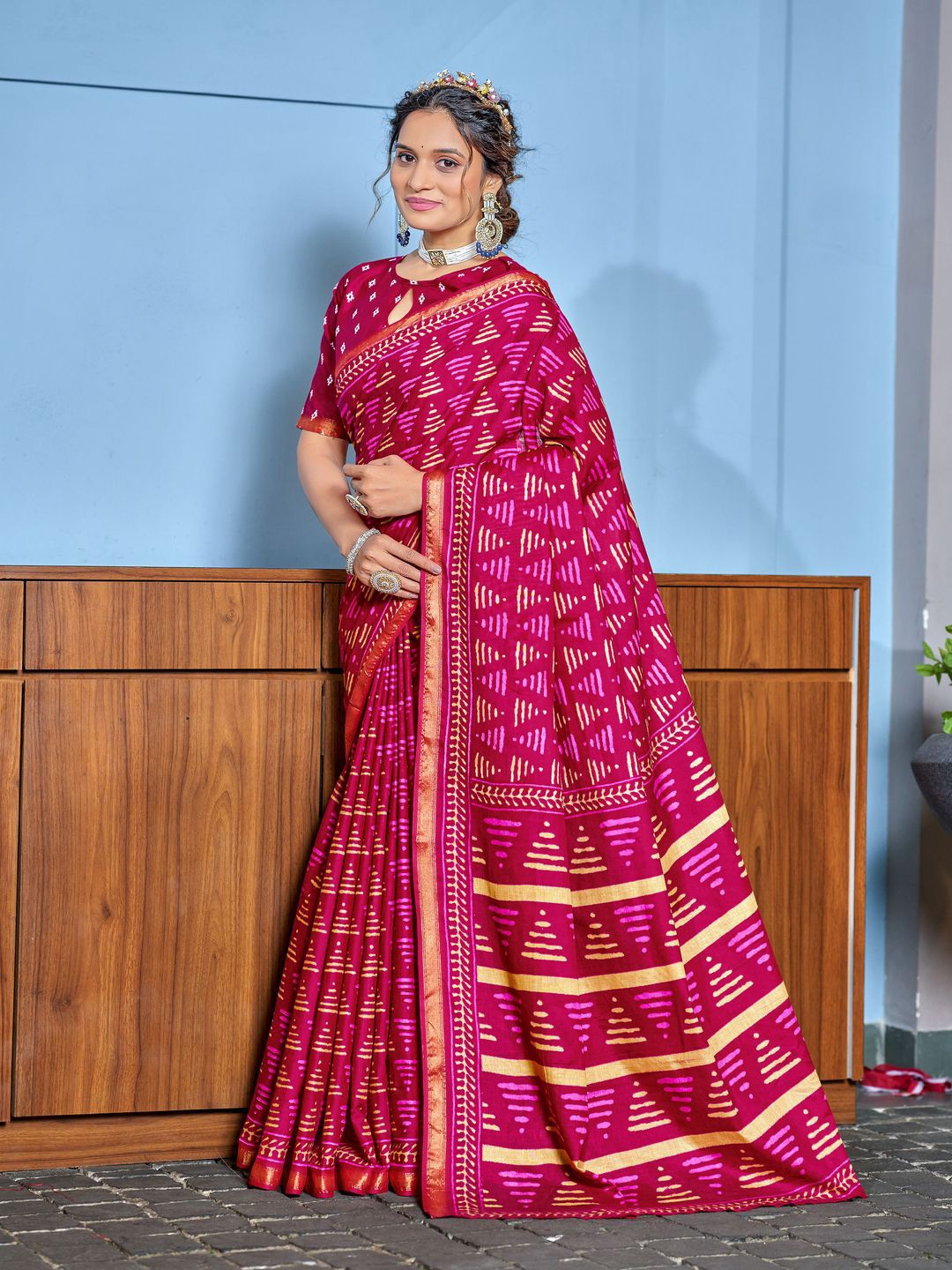 

MOKSHA DESIGNS Ethnic Motifs Printed Zari Pure Cotton Saree, Pink