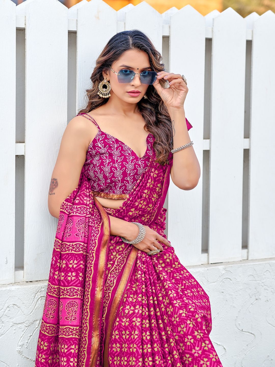 

MOKSHA DESIGNS Ajrak Block Zari Pure Cotton Block Print Saree, Pink